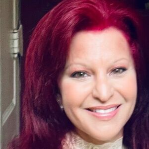 Meet your Posher, Sandra